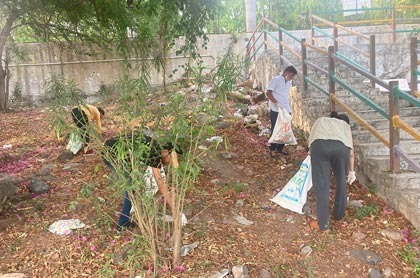 Chopati Garden River Front Athwalines - Cleanup Campaign